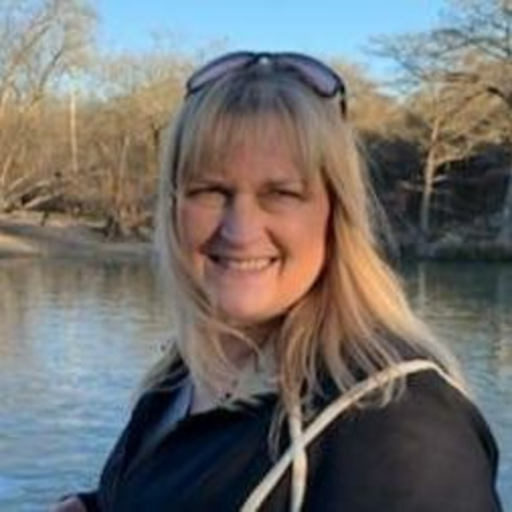 Meet your Posher, Stacy